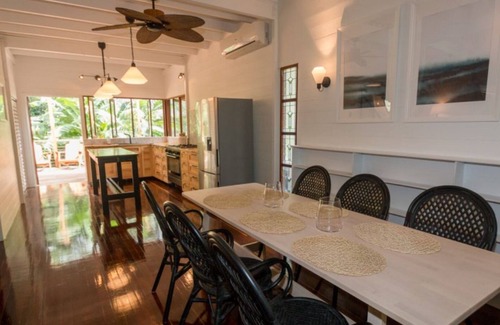 Nelly Bay House | Mango Treehouse, Mango Parkway, Nelly Bay