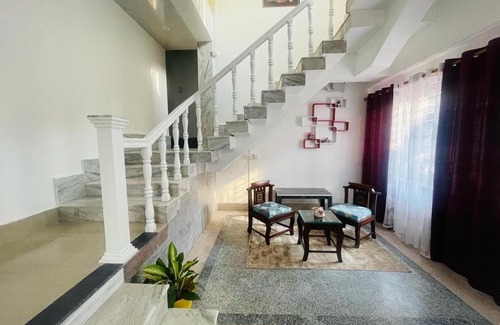 Sualkuchi House | Mango Villa