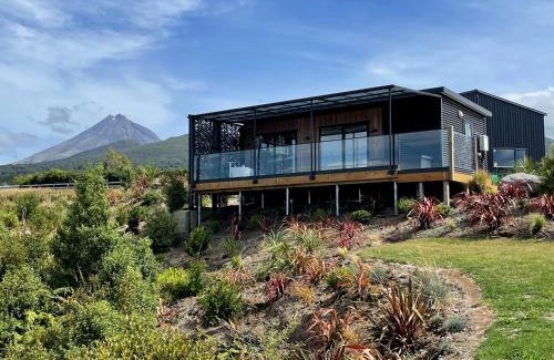 Mangorei Bed & Breakfast | Mangorei Heights - New Plymouth