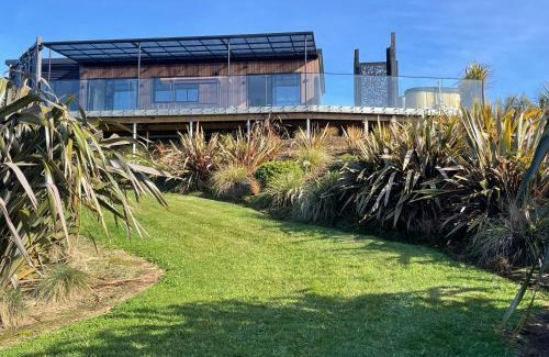 Mangorei Bed & Breakfast | Mangorei Heights - New Plymouth