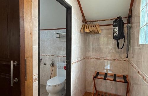 Ko Kood Bed & Breakfast | Mangrove bungalow & restaurant