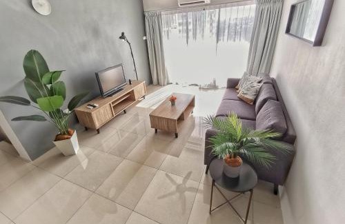Kampung Kuala Pari Apartment | Manhattan Condo 8-11pax (2min to Aeon & Lotus)