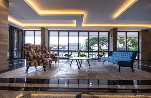 Kampung Kuala Pari Hotel | Manhattan Hotel Ipoh