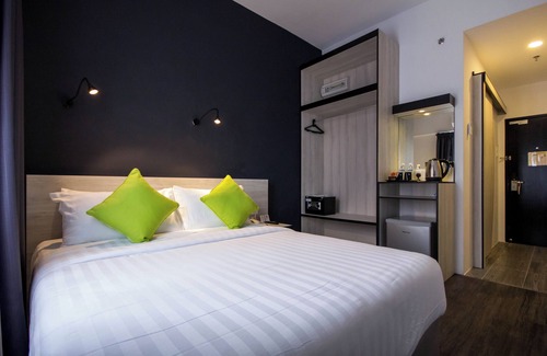 Kampung Kuala Pari Hotel | Manhattan Hotel Ipoh