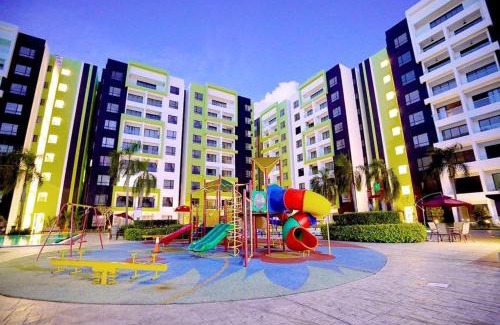 Kampung Kuala Pari Apartment | Manhattan Premier Suites IPOH Waterpark by uBook