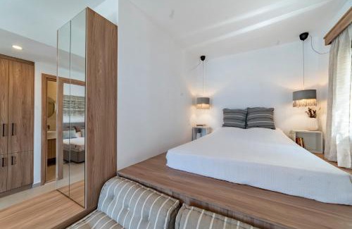 Massouri Apartment | Manifesto Seaview Apartment II