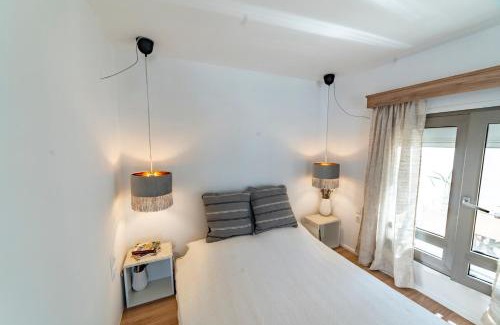 Massouri Apartment | Manifesto Seaview Apartment II