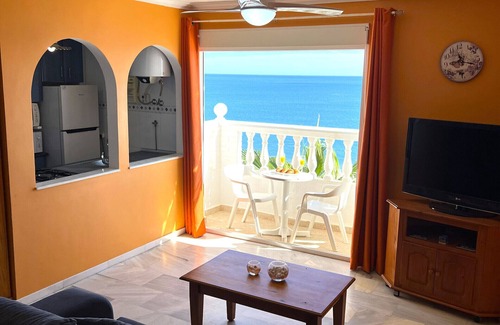 San Luis de Sabinillas Apartment | MANILVA-SABINILLAS SEA VIEWS BY HOMING