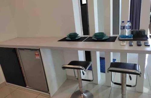 Bangi Sentral Apartment | Manis Evo Bangi Soho - Netflix & wifi