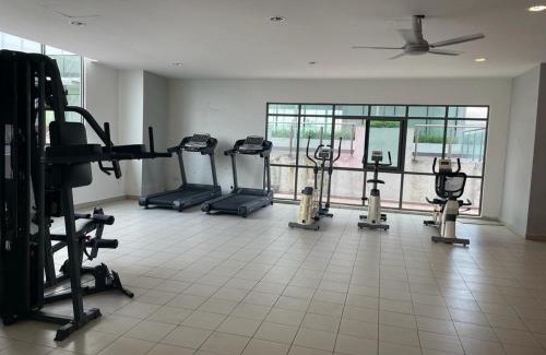Bangi Sentral Apartment | MANIS EVO SoHo BANGI - WIFI, NETFLIX, SHOPPING MALL