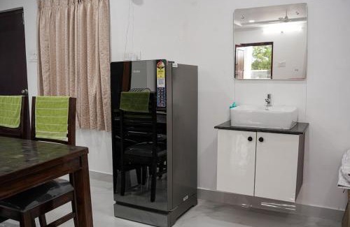 Gachibowli Apartment | Manish Suites & Service Apartments