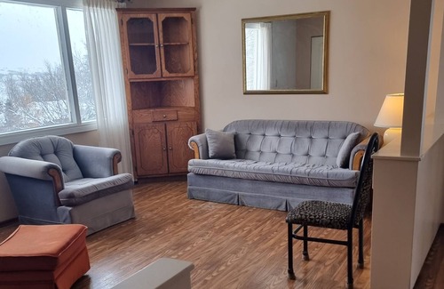 Manitou Beach House | Manitou Beach House, family and pet friendly accomodation