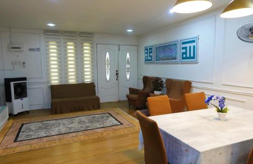 Mukim 9 House | ManMai Homestay Mesra Solat Double Storey