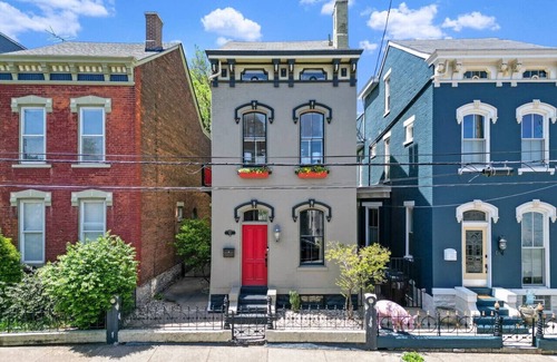 Covington House | MannequinOnMain | Covington