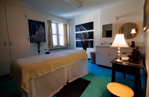 Chateauguay Hotel | Manoir D'Youville