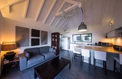 Vitet Villa | Manonjul (2/3 Rooms) Luxury villa