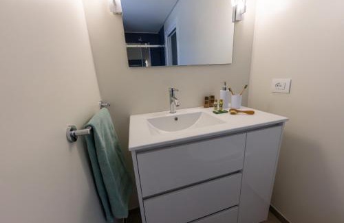 Saint Maurice Apartment | Manor House