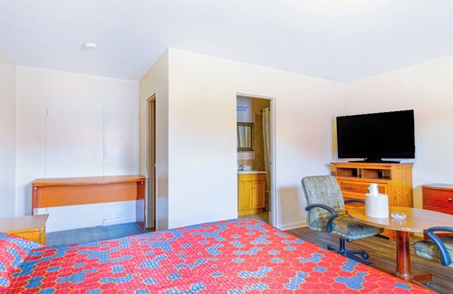 Westchester Hotel | Manor Motel By OYO Near Oak Brook/Chicago Westchester