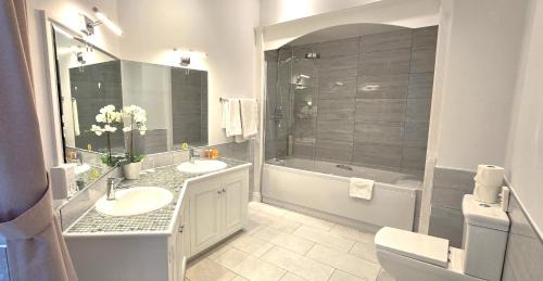 High Wych Hotel | Manor Of Groves Hotel, Golf & Health Club