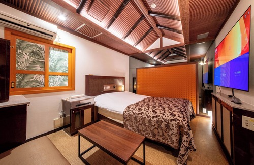 Warabi Hotel | MANORHOUSE - Adult Only