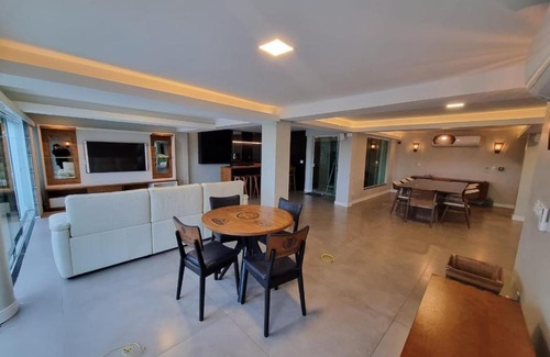 Alto de Buzios House | Mansão de luxo Búzios/Geribá.