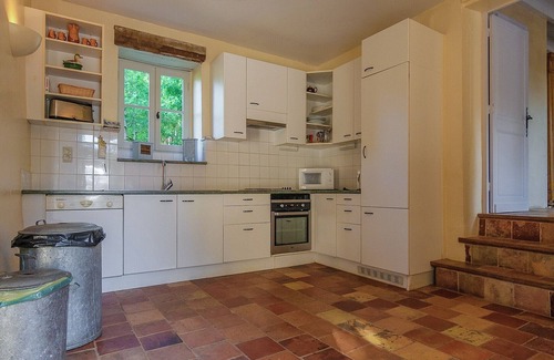 Saint-Georges-de-Montclard Villa | Mansion in Aquitaine with Private Pool