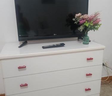 Floridia Apartment | Mansarda arredata