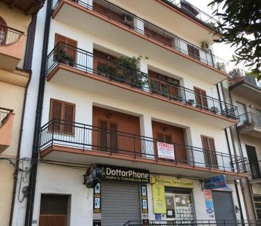 Capri Leone Apartment | Mansarda in centro