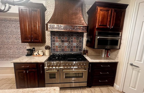 Flower Mound House | Mansion- Chef Kitchen, Dolby 7.4.2 Atmos Theater, Heated Pool and Spa