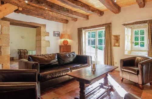 Saint-Georges-de-Montclard House | Mansion in Aquitaine with Private Pool