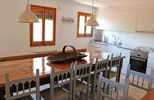 Castellnou de Bages House | Mansion in Castellnou near Pedraforca Mountains