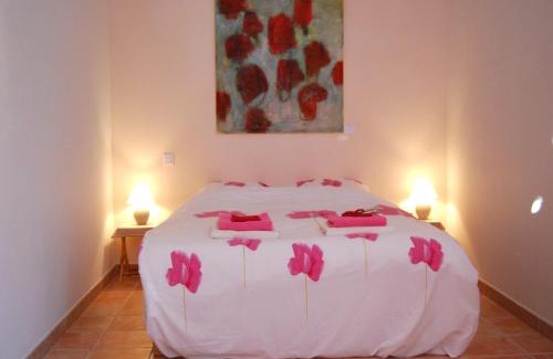Valreas Villa | Mansion in Provence with Pool & Near Town