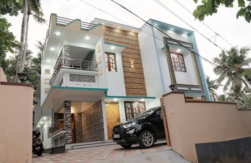 Thiruvananthapuram House | Mansion Luxury ServiceVillan