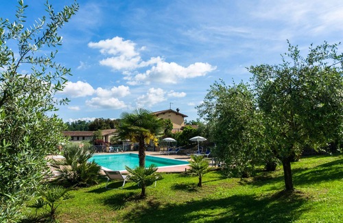 Ramazzano House | Mansion to Relax & Rejuvenate
