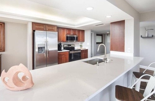 Sunset Beach House | Mansions by the Sea Treasure Island's Premier Gulf-Front Complex