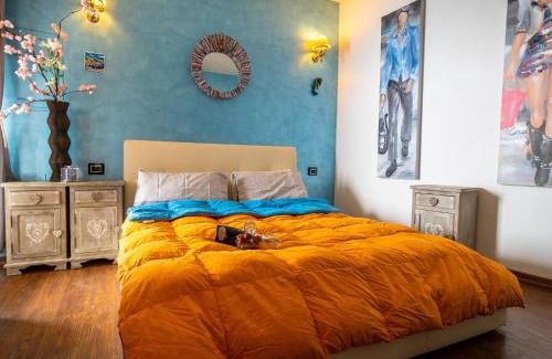 Plassi Apartment | Mantegna - garden with Lake view and swimming pool