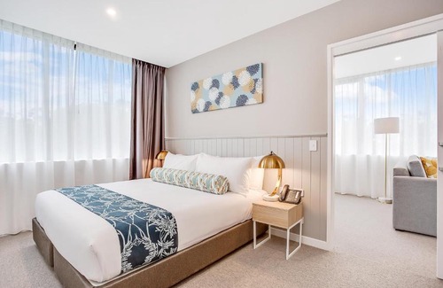 Southport Hotel | Mantra at Sharks