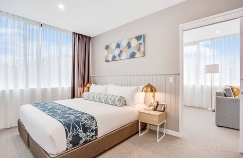 Southport Hotel | Mantra at Sharks