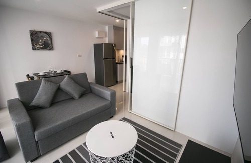 Kram Apartment | Mantra Beach Condominium - M132