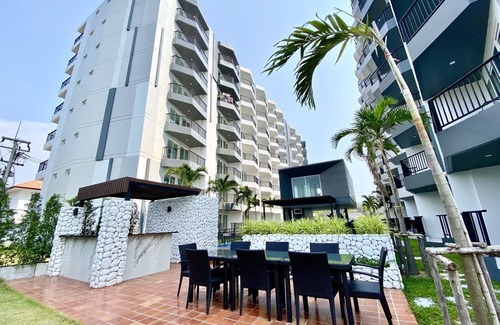 Kram Apartment | Mantra Beach Condominium - M132