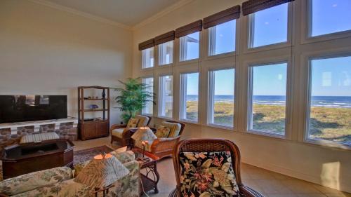 The Shores House | Manu Kai Home Home