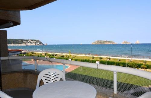 Els Griells Apartment | MANUREVA III 2-C