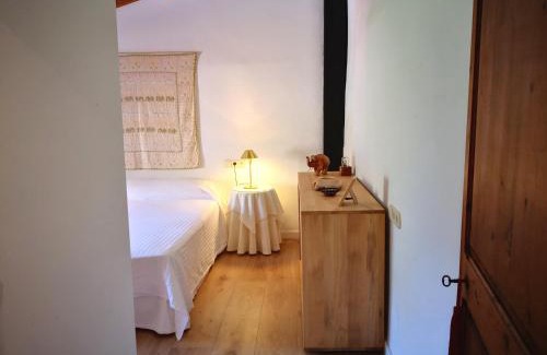 Alaro House | Manyolas 93