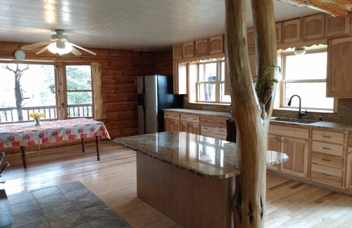 Tustin Cabin | Maple Lane Lake House