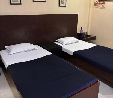 Lakhimpur Hotel | Maple Leaf Country Hotel
