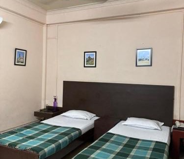 Lakhimpur Hotel | Maple Leaf Country Hotel