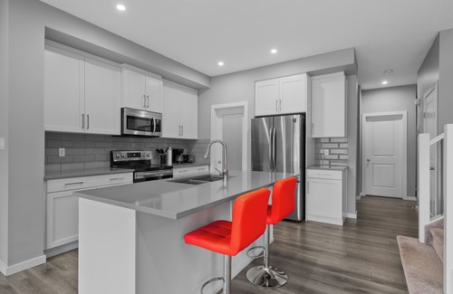Southeast Edmonton House | Maple's Nest
