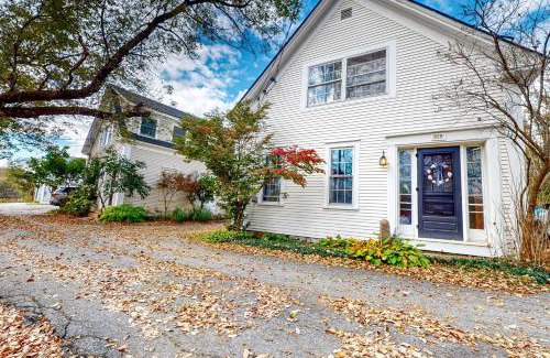 West Hartford House | Maple's Suite