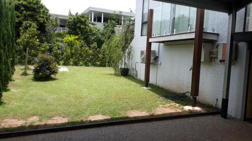 Wynnum Villa | Maple Villa - The Beach House by the bay