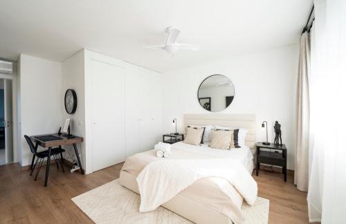 Nazare Apartment | Mar a Vista - Condominium with Pool, Gym and Sea Views